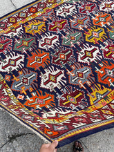 Load image into Gallery viewer, Vintage Caucasian Rug 7.7 x 10.8