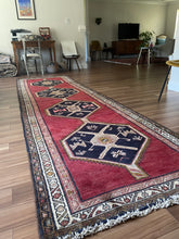 Load image into Gallery viewer, Vintage Persian Runner 3.8x12.6