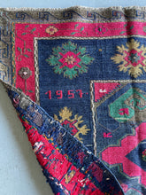 Load image into Gallery viewer, 1957 Caucasian Soumak Rug 5.2x9.9