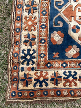 Load image into Gallery viewer, Vintage Turkish Rug 4.3x6.7