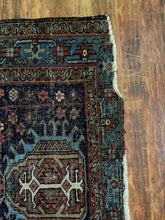 Load image into Gallery viewer, Antique Persian Shiraz Rug3.3x4.3