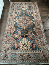 Load image into Gallery viewer, Vintage Turkish Rug 4’x8’
