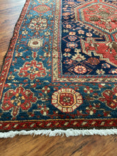 Load image into Gallery viewer, Semi Antique Persian Shiraz Rug 4.4'x6.2'