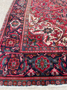 Vintage Persian Heriz Rug 8x11