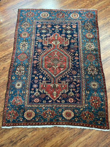 Semi Antique Persian Shiraz Rug 4.4'x6.2'