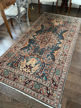 Load image into Gallery viewer, Vintage Turkish Rug 4’x8’